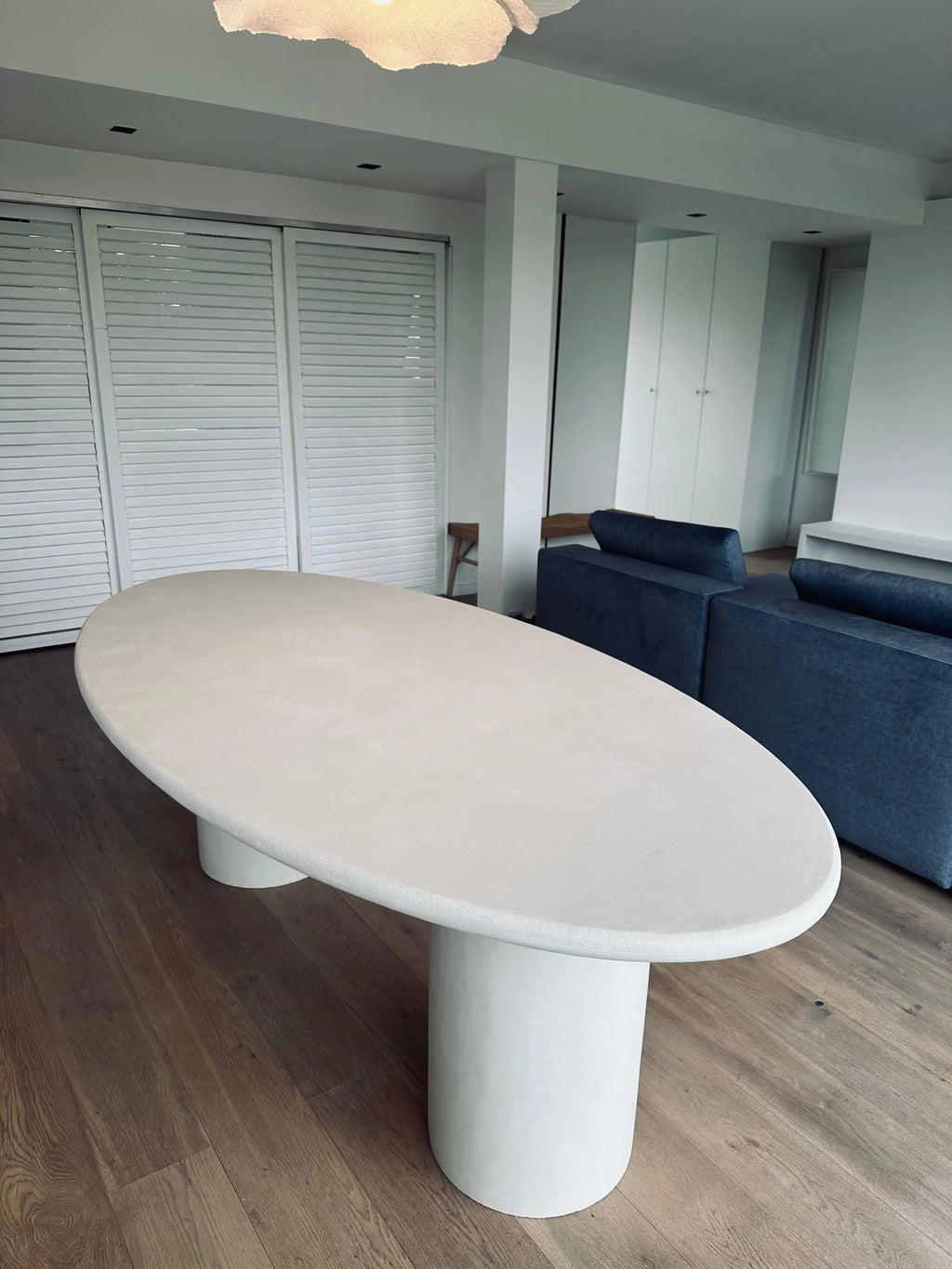 Table en Mortex® – Élips pied double - NUAGE